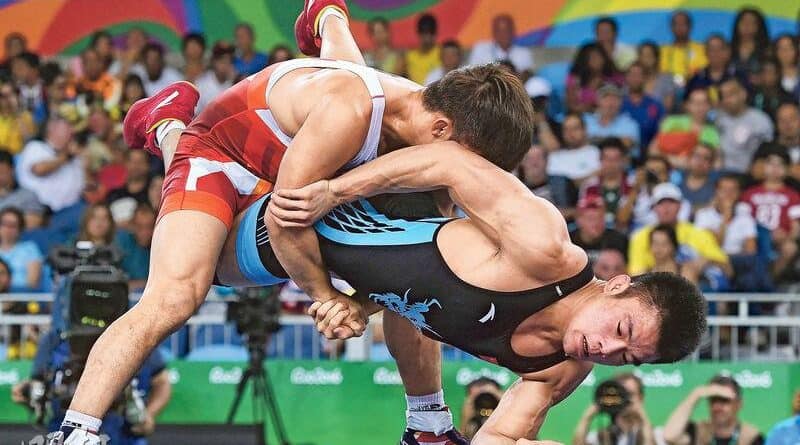 【有片：運動消閒】摔跤考靈活 大隻佬無着數 講求身心耐力