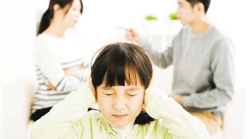 【兒童健康】父母吵架 影響孩子情緒 拒絕上學