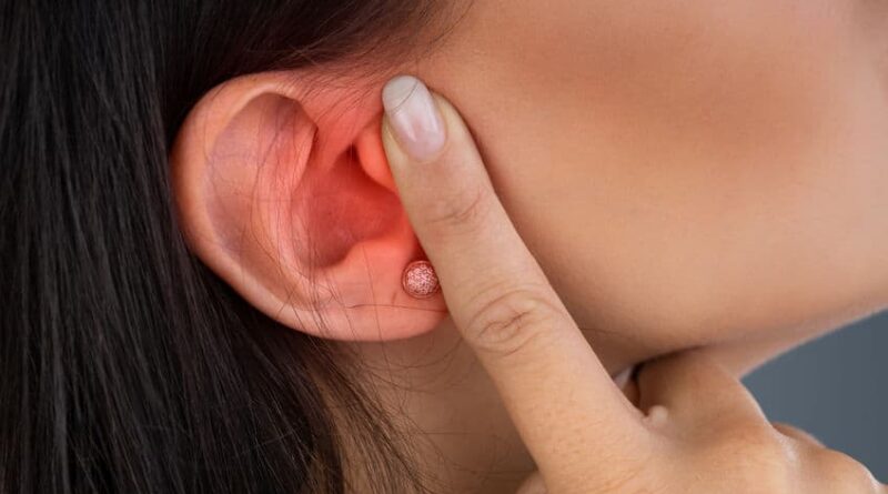 【中耳炎】急性及慢性中耳炎成因各不同 手術處理積水、修補耳膜助復原 避免永久損聽覺