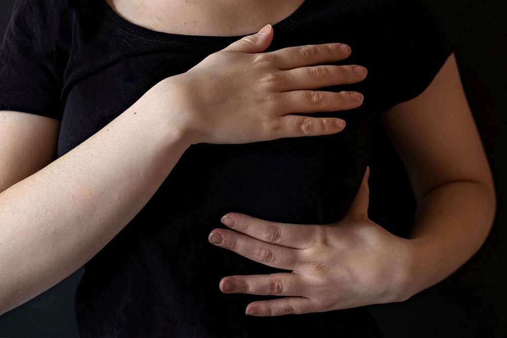 【女性常見癌症】乳腺癌術後常見併發症 淋巴水腫可數年後發生 治療方法知多啲 【女性常見癌症】乳腺癌術後常見併發症 淋巴水腫可數年後發生 治療方法知多啲