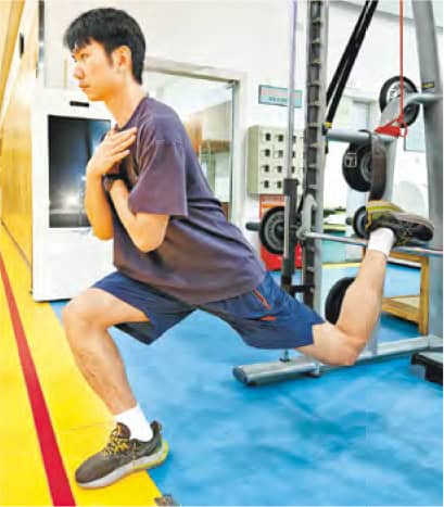 【運動創傷】劍擊運動員傷病率逾50%  運動治療擊退三大傷患