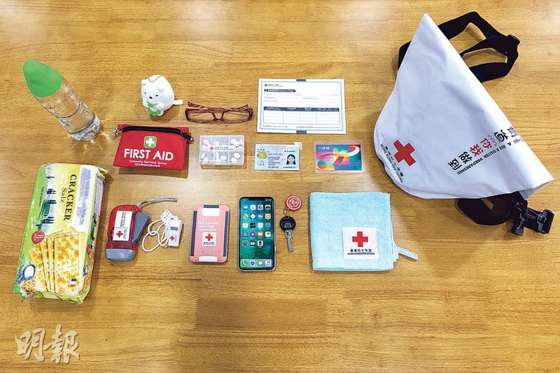 【火場求生術】行動不便、殘疾人士、照顧者應原地避難或逃生？應急逃生包９類物件