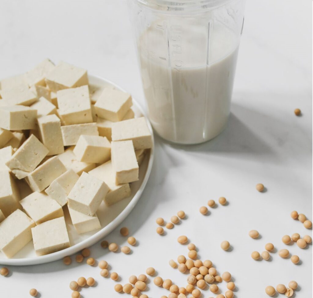 研究:兒童及青少年期多吃大豆類食品 或可防成年患乳癌 研究:兒童及青少年期多吃大豆類食品 或可防成年患乳癌